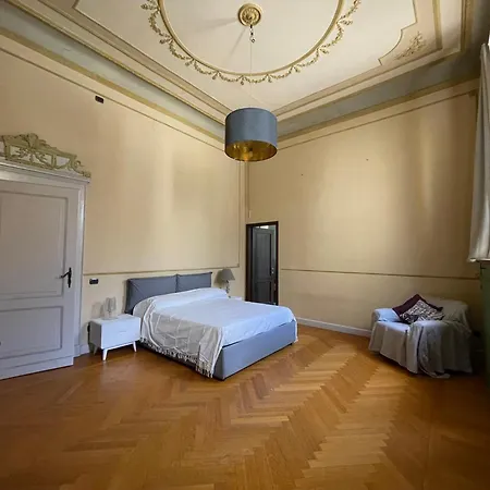 Palazzo Del '700 Fara Novarese